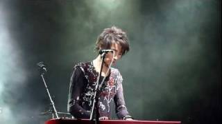 Земфира - «Москва», «Снегурочка» (11.12.2011)
