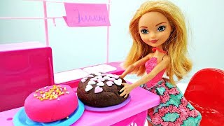 Эшлин Элла открывает кондитерскую! Новые мультики с куклами
