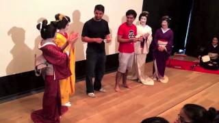 Asakusa Japan Sightseeing Tour Geisha game
