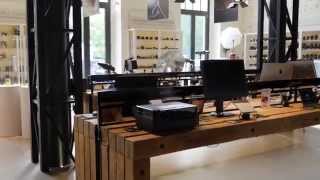 Panasonic GX8 - AF and stab. in 4K video test (in camera shop)