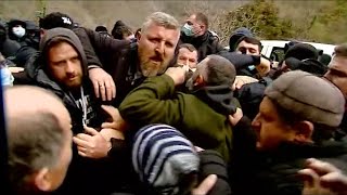 პოლიციასთან დაპირისპირება ნამახვანში: ჰესის მშენებლობის მოწინააღმდეგეები პროტესტს განაგრძობენ