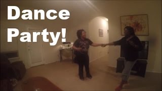 Lesbian Couple Vlog : Dance Party
