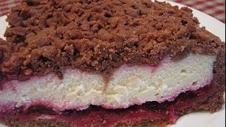 Творожный пирог с какао и вишней