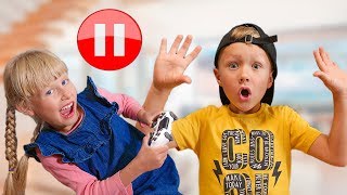 Что это за пульт? Кто победит МАЛЬЧИКИ или ДЕВОЧКИ?