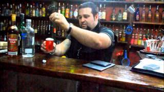 Aprender a contar hasta 3 de una forma mágica!! Curso de Magia Bar en la Previa Bartender´s