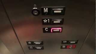 MontgomeryKONE Hydraulic Elevator - Abercrombie & Fitch at Westfield San Francisco Centre