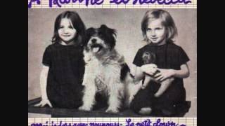 KARINE ET REBECCA - MON P'TIT CHIEN