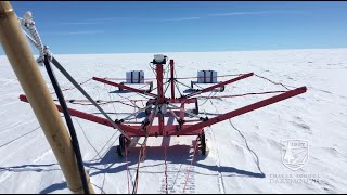 Autonomous Polar Robot Helps with Airplane Safety