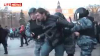 Фанаты устроили погром на Манежной площади 11.12.10