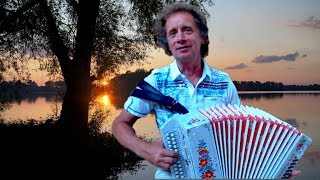 Тонкая рябина ╰❥ Красивая НАРОДНАЯ, застольная песня под гармонь ☀️    Russian folk song!