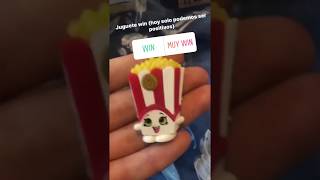 Abriendo huevos Kinder (Thalía challenge) - palomitas felices