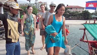Boat trip to Rong Sonleum Island in Cambodia