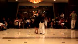 Tango milonguero - Silvia Tonelli e Claudio Ruberti - Rodhos Tango Festival 2012
