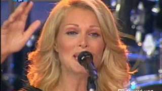 Natasa Theodoridou / «Stin ygeia mas»[Den epitrepetai]