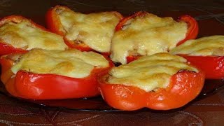 Что приготовить на ужин, лодочки из перцев, фаршированные курицей и овощами, мясные блюда рецепт.