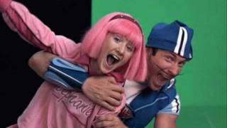 Stephanie/Julianna Rose Mauriello ~ Spooky Song ~ Lazy Town Lyrics