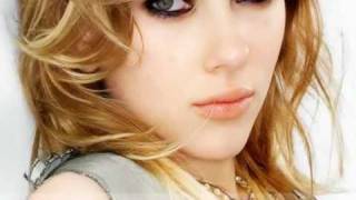 Scarlett Johansson Hot