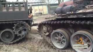 Recovery vehicle Ent Pz 65/88 pulling T-72 Russian Tank SOUND