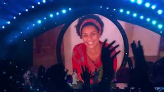 Katy Perry faz homenagem a Marielle Franco durante a Witness The Tour