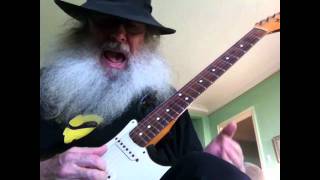 Slide Guitar Blues Lesson - How to play the blues in open D Tuning On My 1988 Stratocaster!