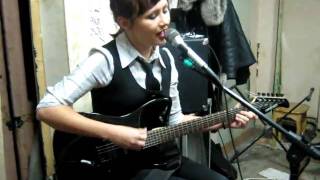 Дедушка паяет дисторшн - этажи (акустич. версия)