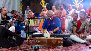 Hare Krishna Mantra.Ilan-Chester. Бхакти Сангама 2017. Киртан. Илан Честер. Хави прабу.