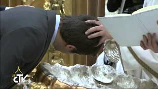 Papa Francesco: per entrare nel mistero ci vuole umiltà