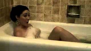 SEXY BUBBLE BATH FUN