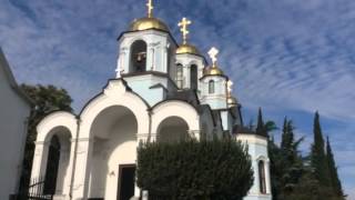Гурзуф.Храм.Звонарь Музыкально Звонит в Колокола.Крым.