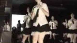 Taiwan Senior High School Girl Dancing Show.　台灣女學生舞蹈