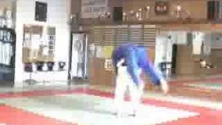 Sode Tsuri Komi Goshi Uchi Komi
