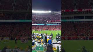 Helmet delay for Green Bay Packers Bryan Bulaga