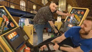 Ласка & Сегалл в музее игровых автоматов / Встретили олдов