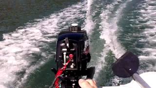 Planando bote inflável com motor 3.3 hp
