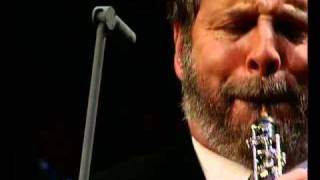 Henrik Chaim Goldschmidt plays "Gabriel's Oboe"
