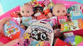 Куклы Пупсики Играют в Игрушки из Киндер сюрпризов Маша и Медведь Фиксики Зырики ТВ