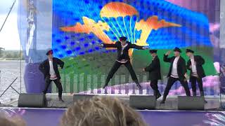 Русская плясовая от ВДВ Russian dance