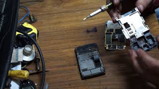 разбор телефона Nokia N-95-2 до винтика