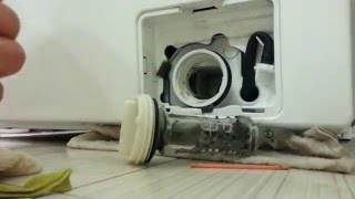 Чистка фильтра стиральной машины Samsung / How to clean your Washing Machine filter (Samsung)