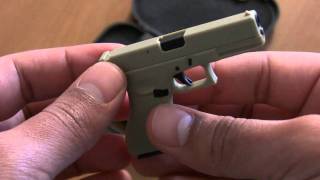 Mini Glock 17 1/3 Pistol (HD)
