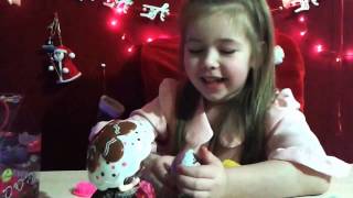 Распаковываем Капкейк-куклу и Киндер Сюрприз | Unpack Cupcake doll and Kinder Surprise
