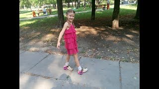 VLOG Учюсь кататься на роликах на пятку. Flashing Roller Skate/Полоса препятствий.