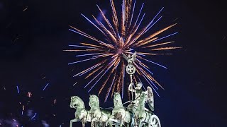 Happy New Year: Berlin heißt 2020 willkommen