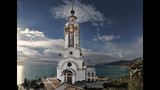 Крым. Храм-маяк в Малореченском