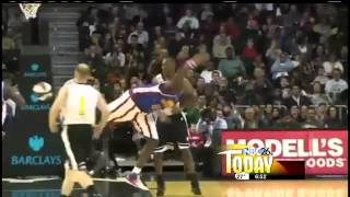 Harlem Globetrotters Hit Green Bay