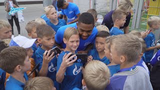 «Давай, малыш!»: победители БФФ встретились с игроками «Зенита»