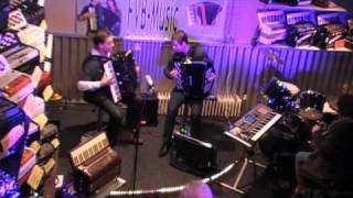 Czardas van Monti on 2 Roland FR7X accordions @FVB-Music The Netherlands