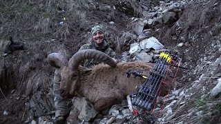 World Record TUR - Bow Hunting with KUIU Europe's Pedro Ampuero in Azerbaijan