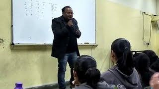 SKT Sir Resonance Kota Singing On Fun Day | Resonance Kota Allen Fun day