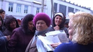 Переселенці «штурмують» паспортний стіл в Лисичанску